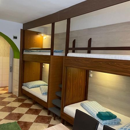 A Pousada Viktoria Artur Viena Exterior foto